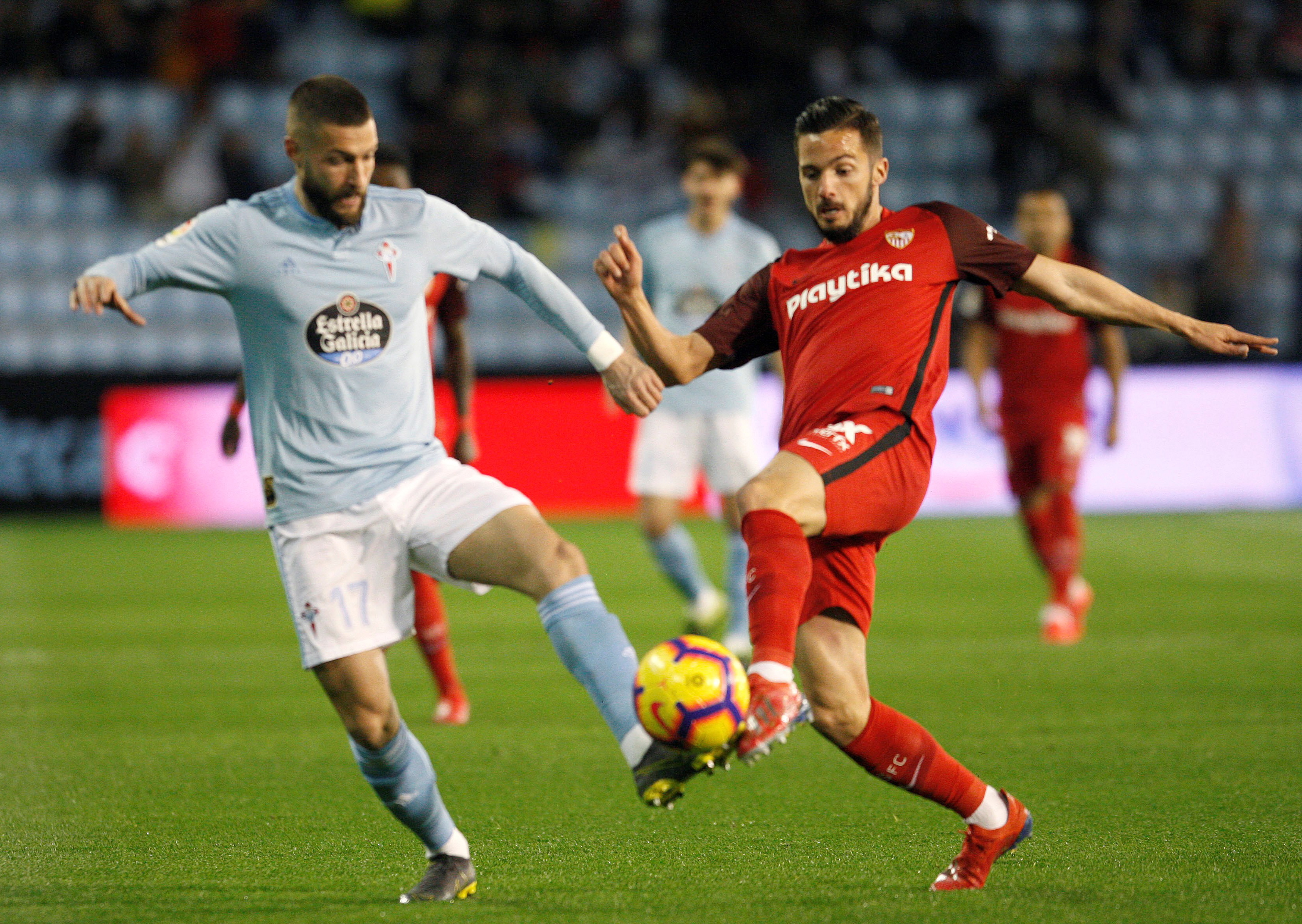 被视为一把 被视为一把