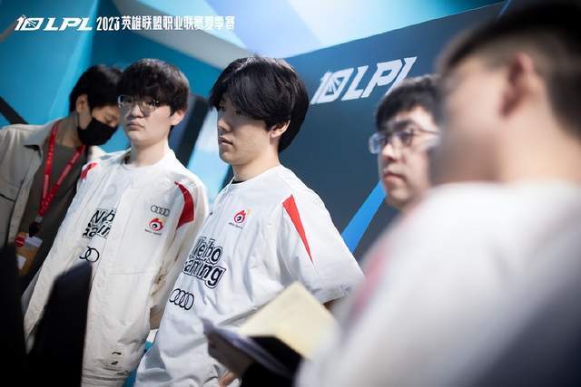 不仅增强了 不仅增强了