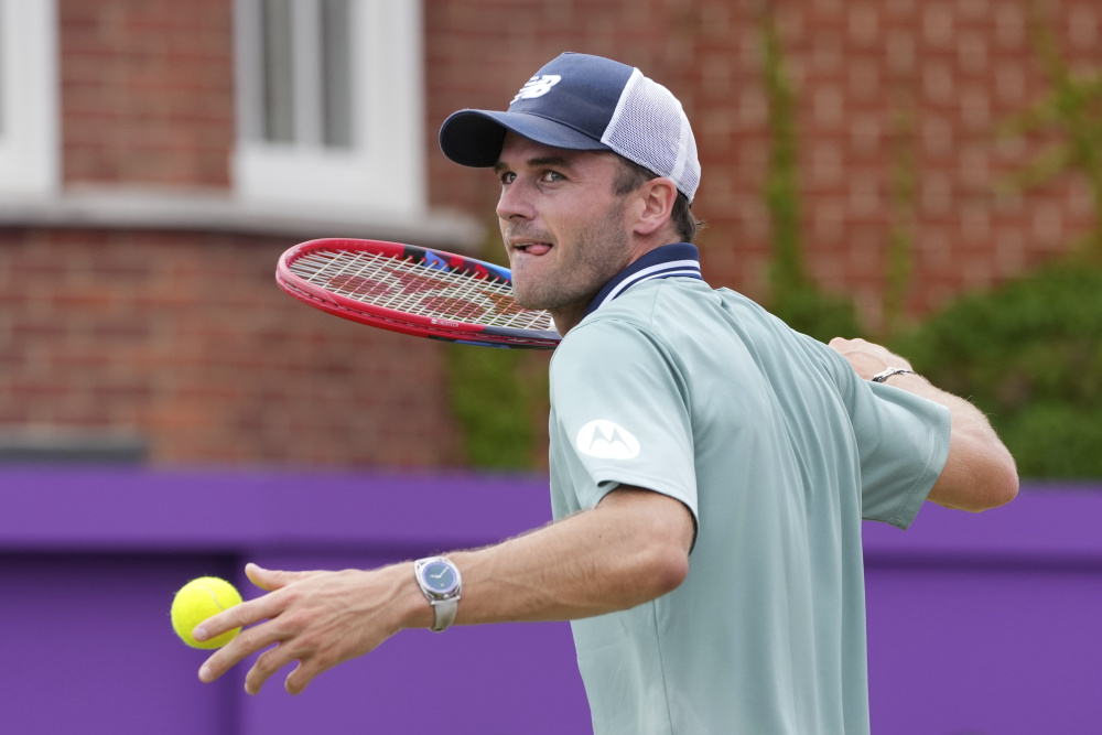 越的战术和 越的战术和